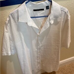 Perry Ellis Men's Casual White Button Down Shirt